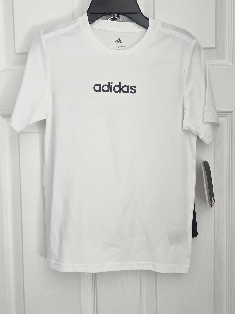 NWT Adidas Boys Sz SMALL(8) 2 PIECE SET